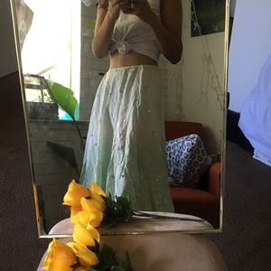 beautiful flowy dress